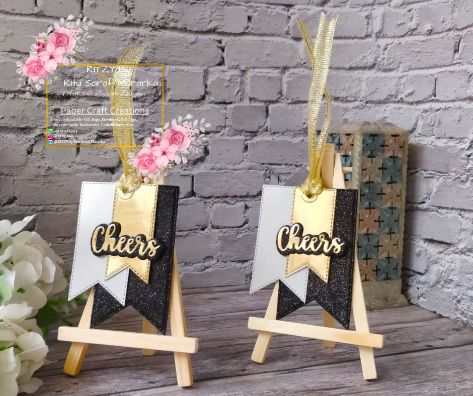GIFT TOPPERS & TAGS 30c