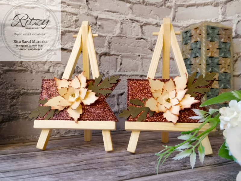 GIFT TOPPERS & TAGS 50 each